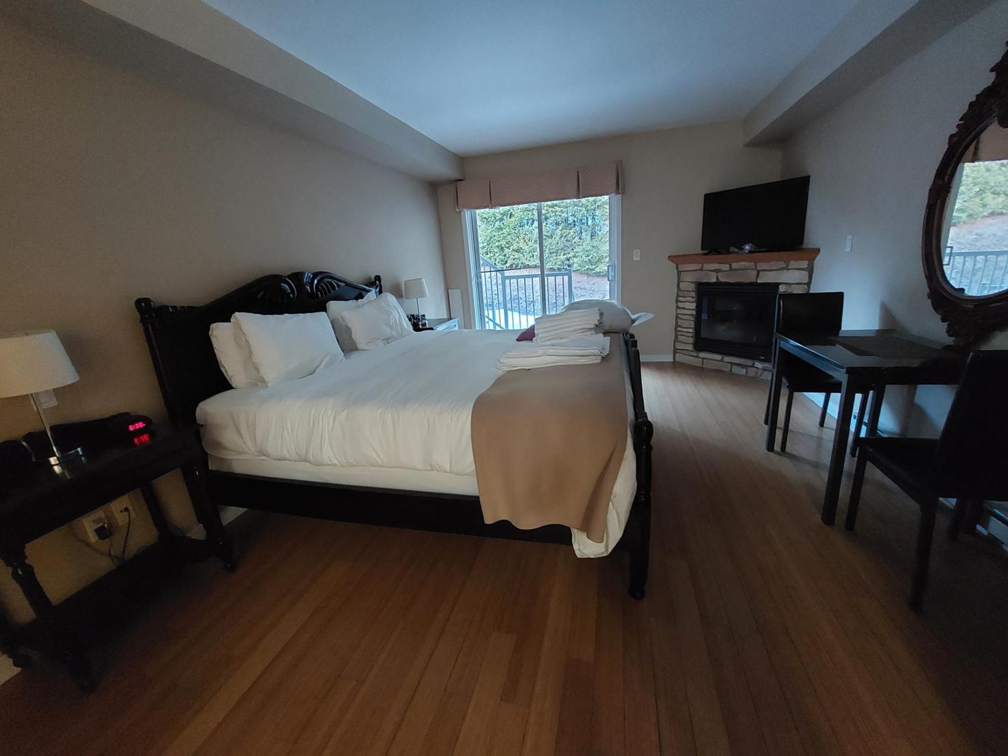 Studio-Hotel Villegiature Saint-Sauveur Piedmont Εξωτερικό φωτογραφία